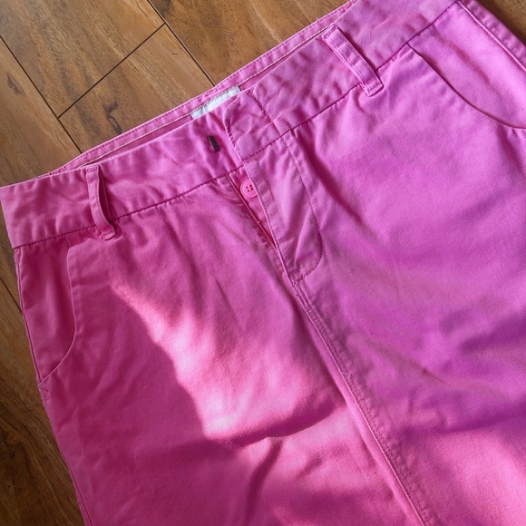 Mini adorable pink skirt!! 🌸🎀💖💅🏻 - Picture 6 of 9